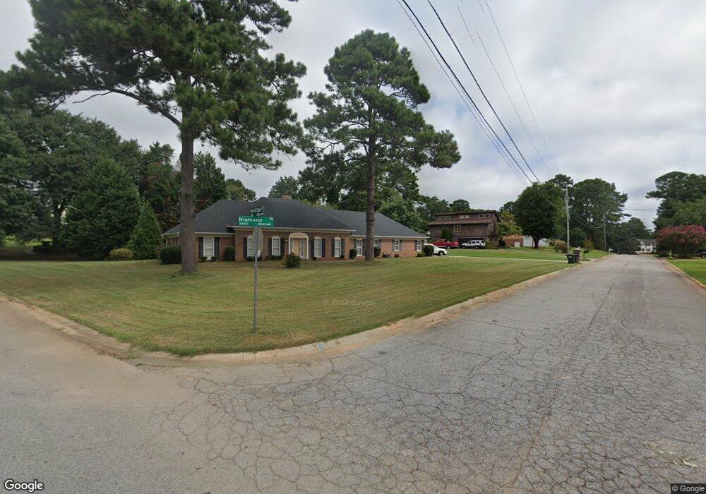 1562 Highland Dr SE, Conyers, GA 30013 - photo 1