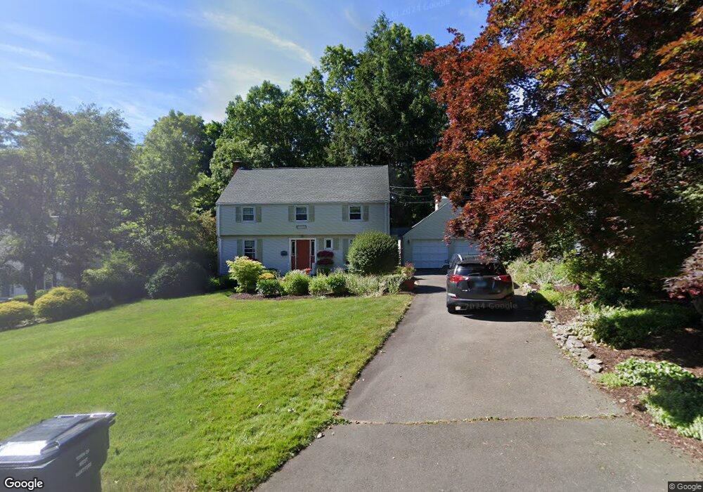 27 Walker Ln, West Hartford, CT 06117 - photo 1