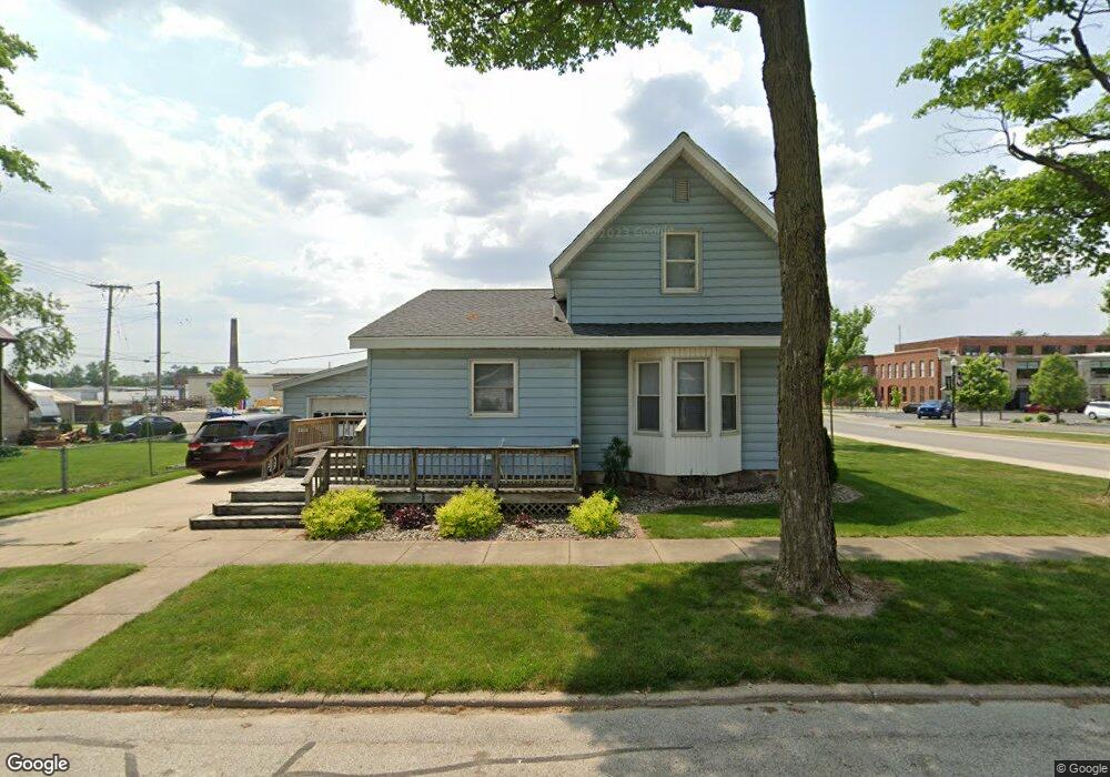 202 S Summit St, Nappanee, IN 46550 - photo 1