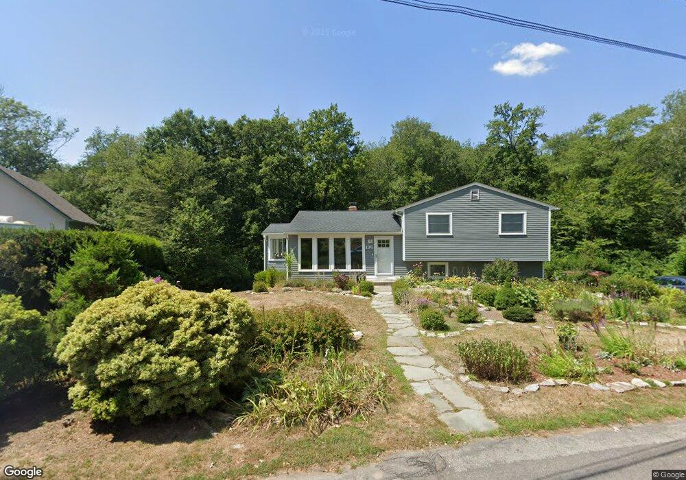 195 Greenwood Dr, Wakefield, RI 02879 - photo 1