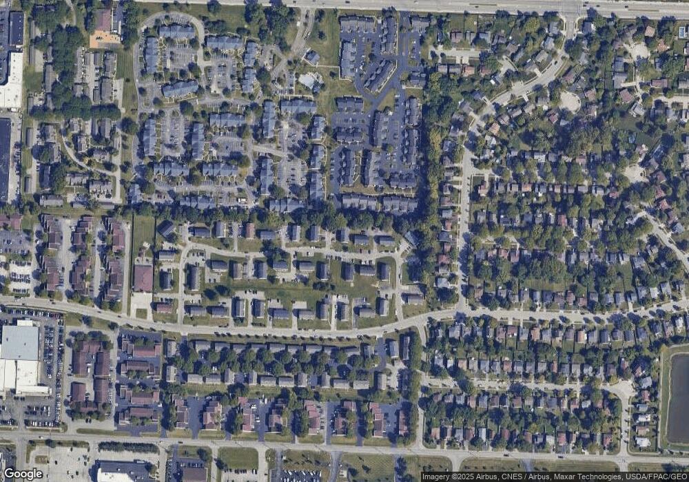 2546 Sandbury Blvd unit AD, Columbus, OH 43235 - photo 1