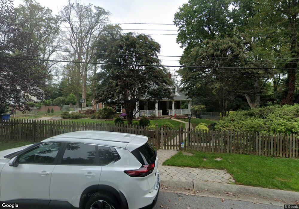 2001 Lansdowne Way, Silver Spring, MD 20910 - photo 1