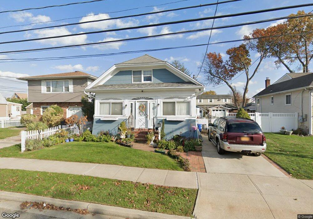 3165 4th St, Oceanside, NY 11572 - photo 1