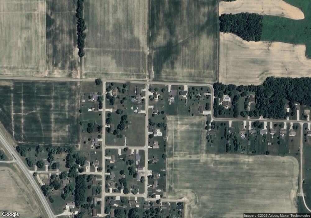 9964 N Country Dr, Effingham, IL 62401 - photo 1