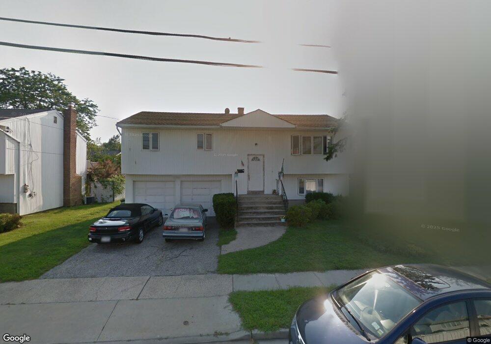 3696 Oceanside Rd E, Oceanside, NY 11572 - photo 1