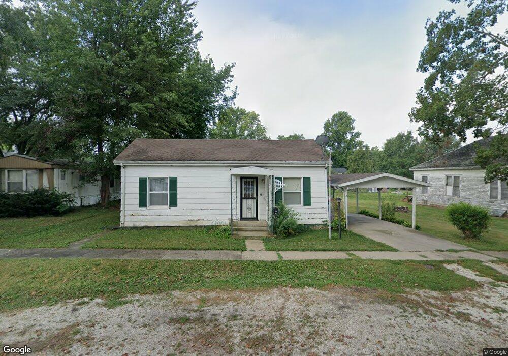 232 W Washington St, Virginia, IL 62691 - photo 1