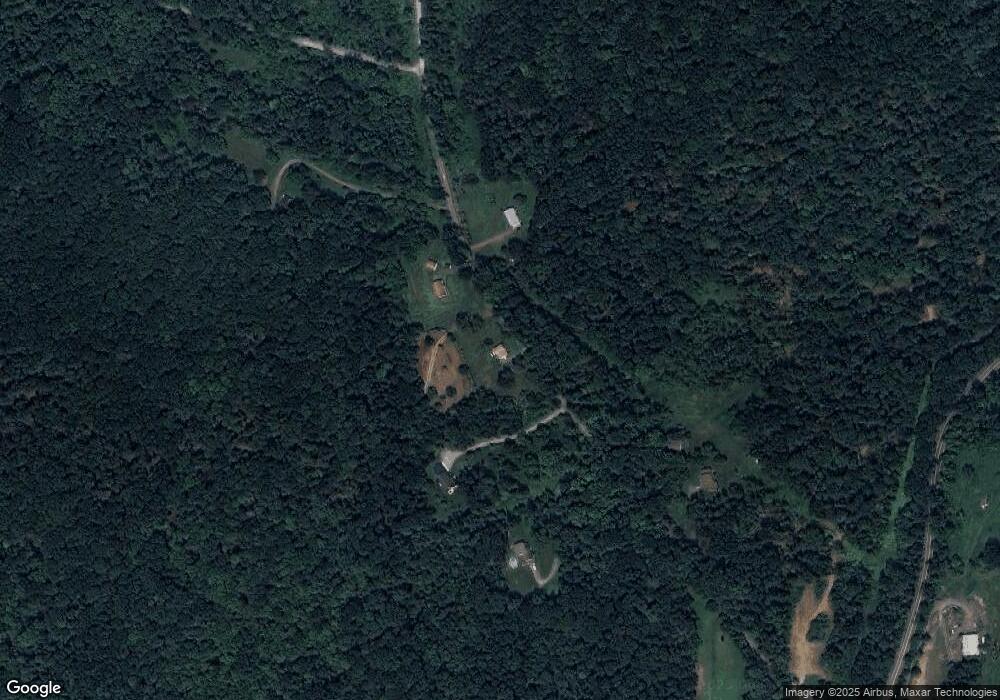 410 Hickory Rd, Falls, PA 18615 - photo 1