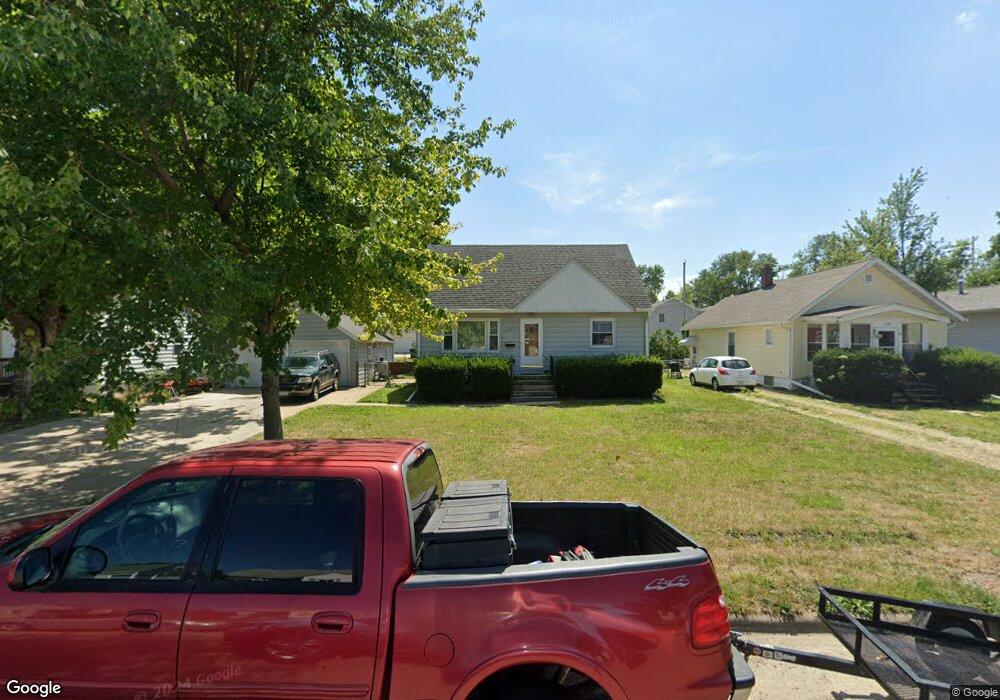 1125 19th Ave SW, Cedar Rapids, IA 52404 - photo 1