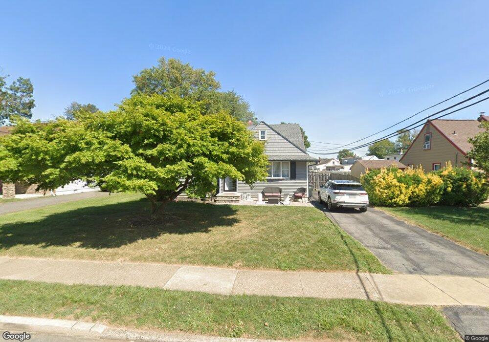 137 School House Ln, Brookhaven, PA 19015 - photo 1