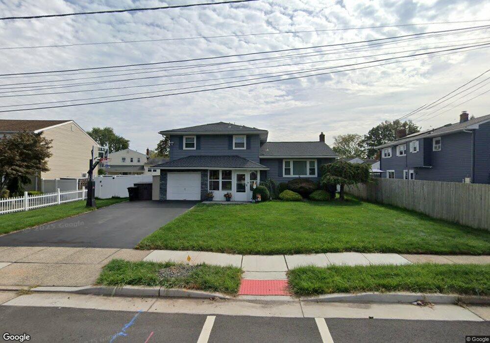 3 Douglass Ln, Middlesex, NJ 08846 - photo 1