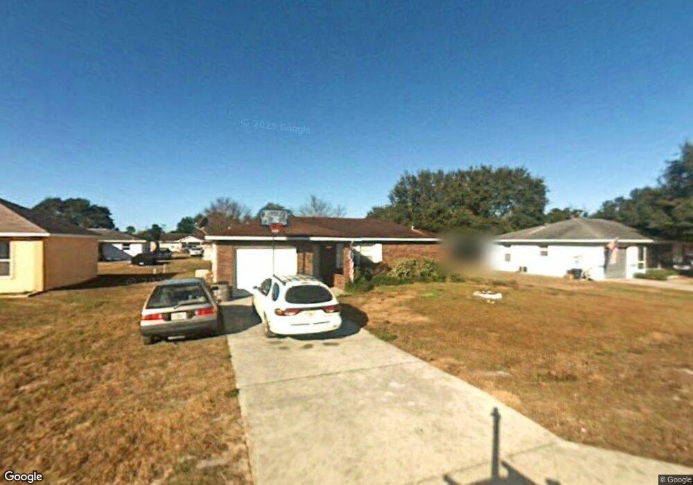 5401 Genevieve Cir, Zephyrhills, FL 33542 - photo 1