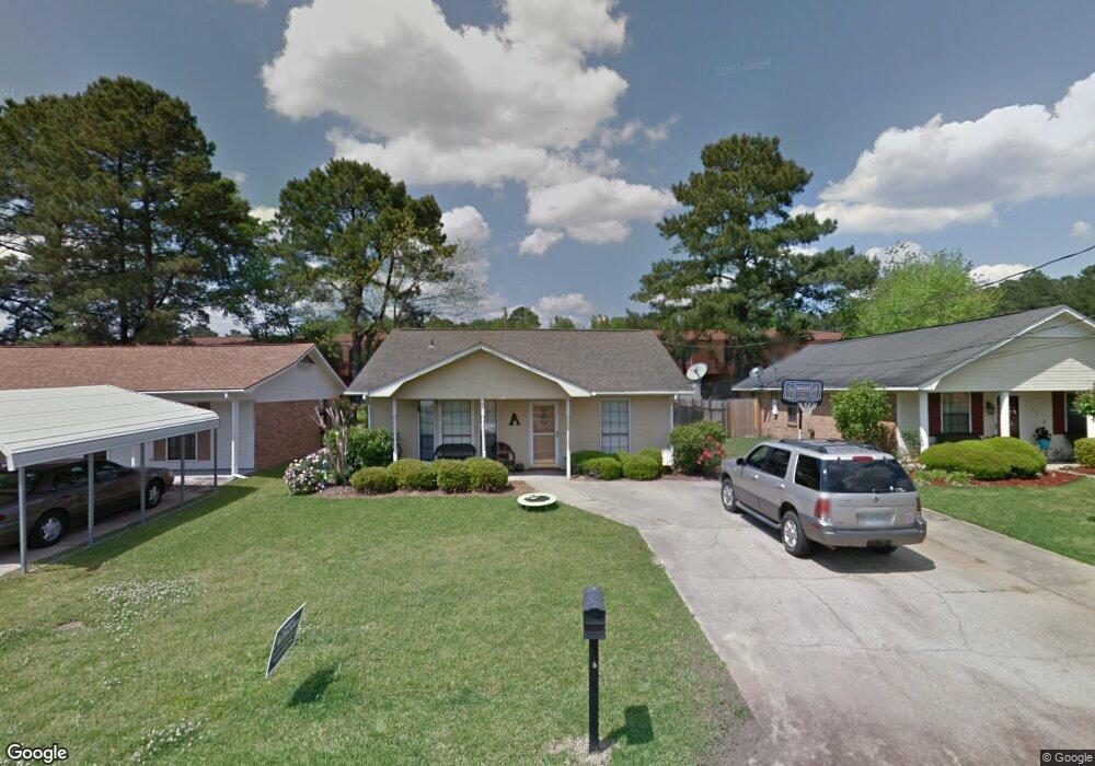 1417 Willus Dr, Laurel, MS 39440 - photo 1