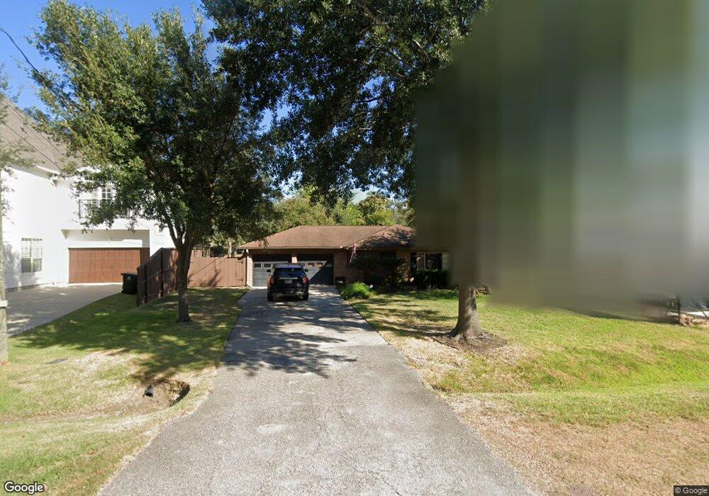 10930 Lasso Ln, Houston, TX 77079 - photo 1