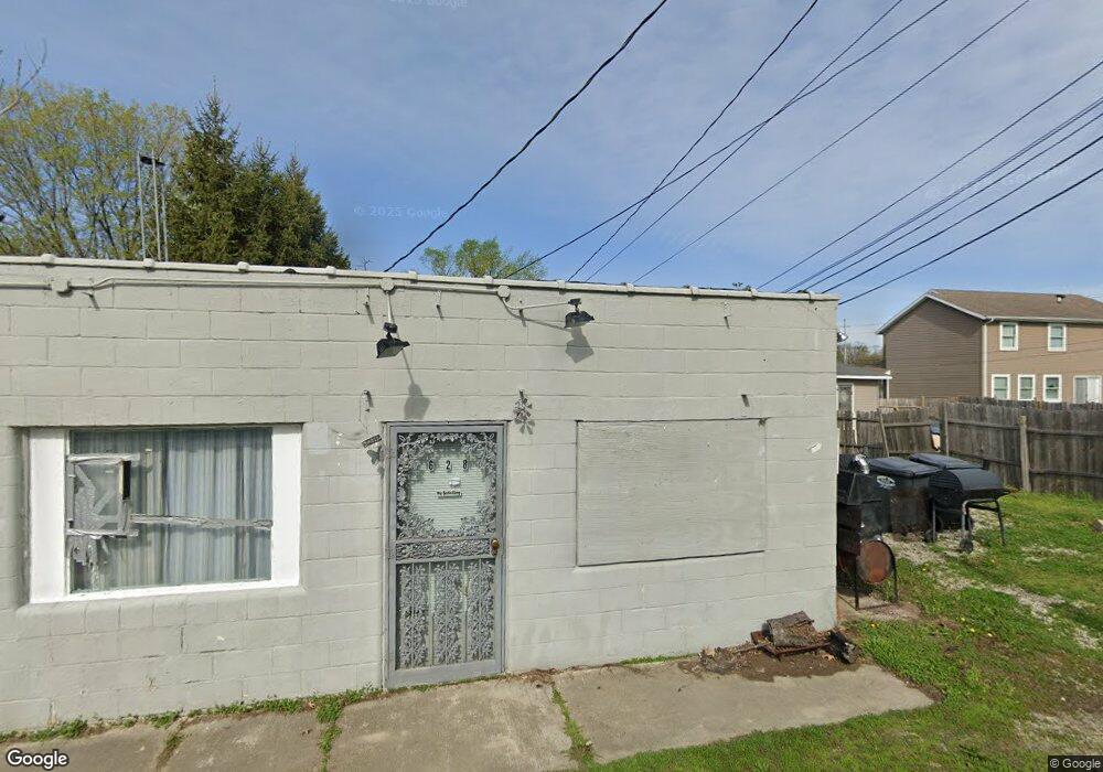 1924 Sheridan St, Anderson, IN 46016 - photo 1