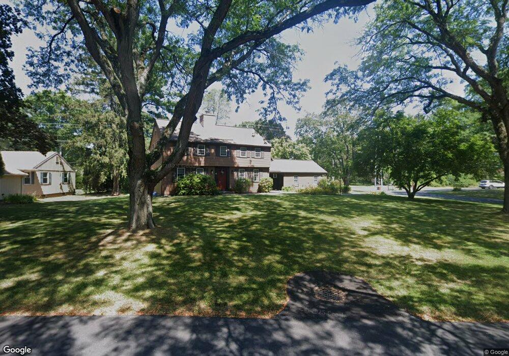 4 W Bayberry Rd, Glenmont, NY 12077 - photo 1