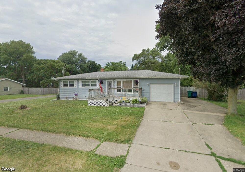 531 W 18th St, La Porte, IN 46350 - photo 1