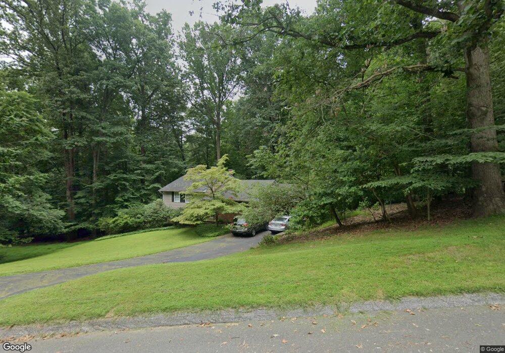 1111 High Country Rd, Towson, MD 21286 - photo 1