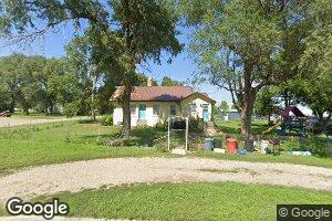 110 8th St SW, Wessington Springs, SD 57382