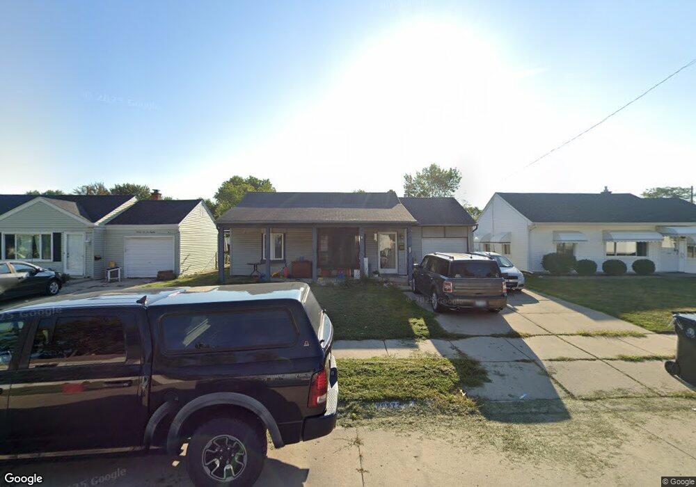 26572 Kathy St, Roseville, MI 48066 - photo 1