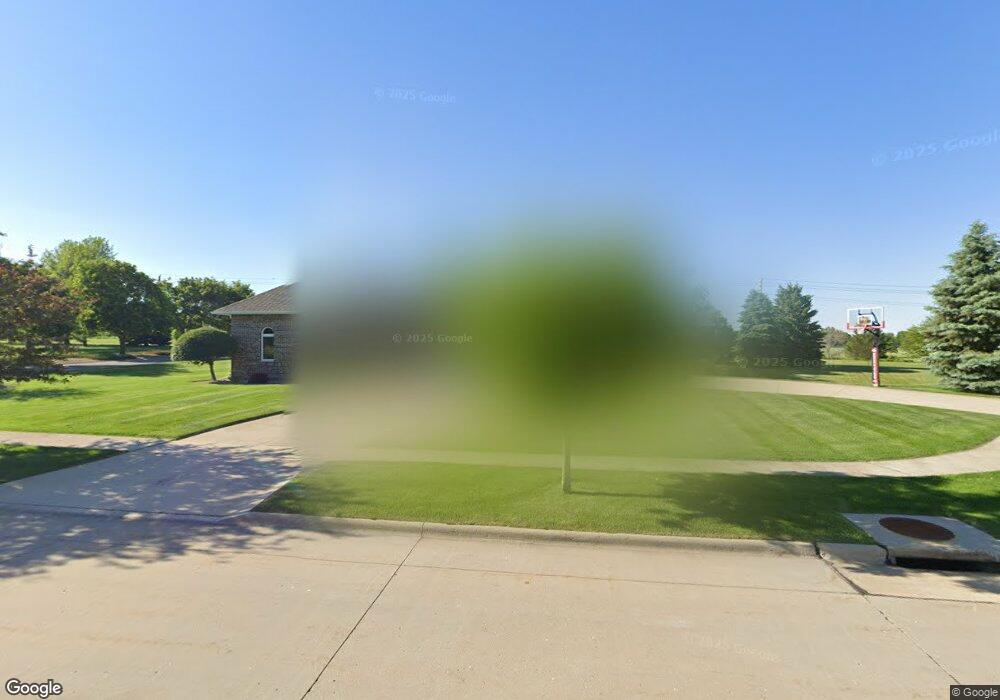 2921 Concord Cir, Cedar Falls, IA 50613 - photo 1