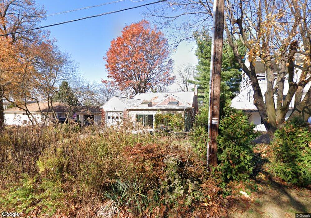 435 Summit St, Lemoyne, PA 17043 - photo 1