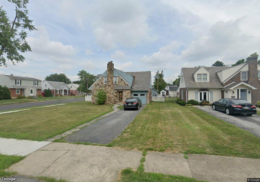 2201 E Pennsylvania St unit 2205, Allentown, PA 18109 - photo 1