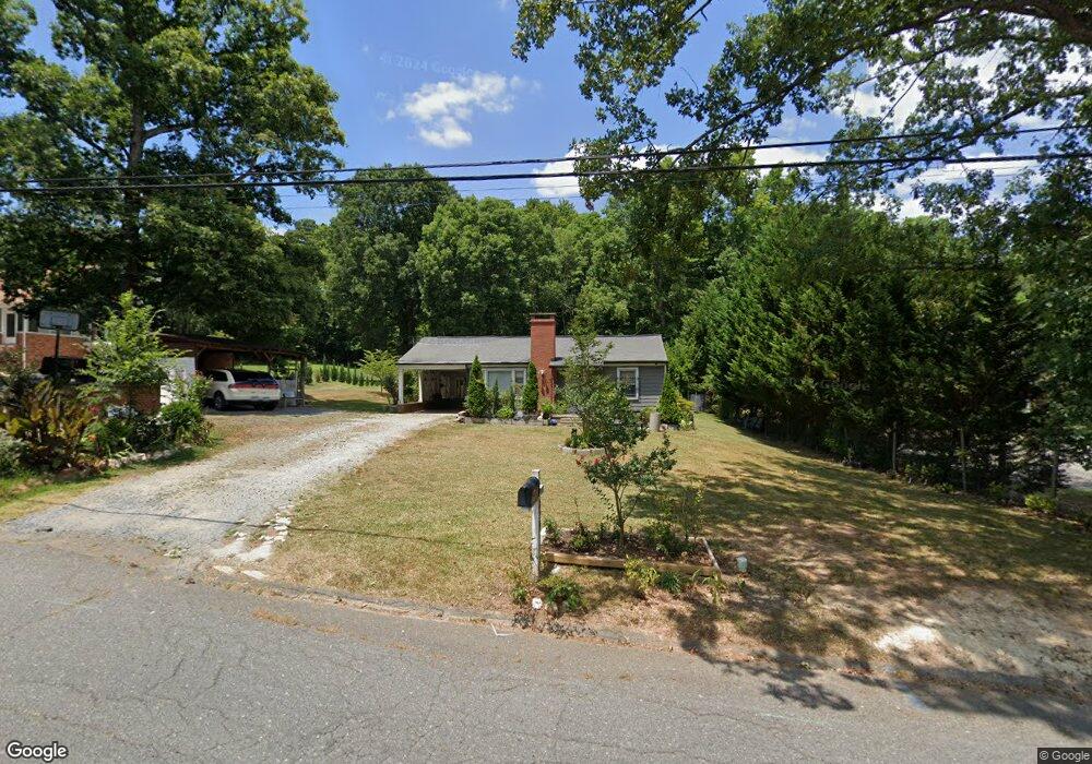 210 Northwood Dr, Asheboro, NC 27203 - photo 1