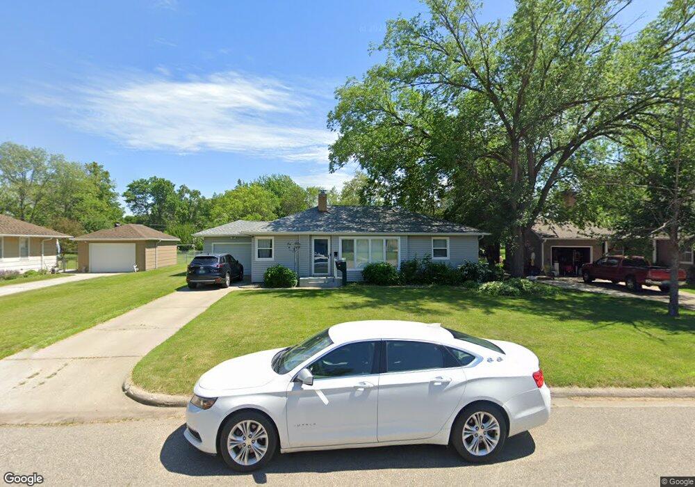 810 Westwood Dr SW, Alexandria, MN 56308 - photo 1