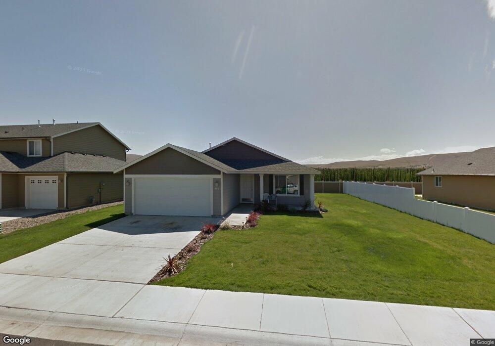 804 Millenium Ave, Moxee, WA 98936 - photo 1