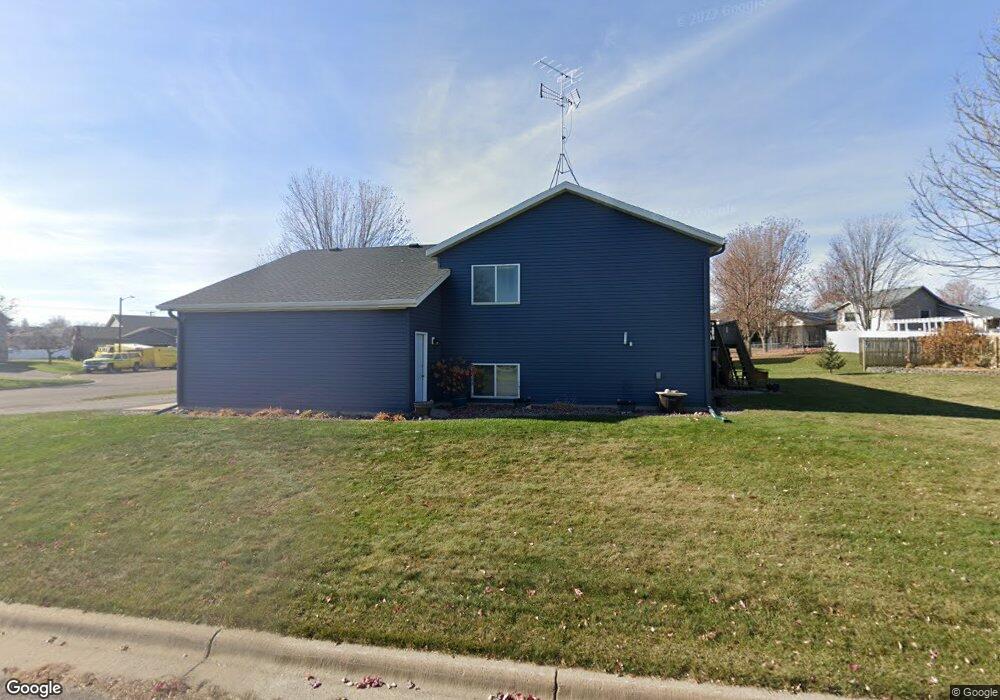 543 Twin Ct, Sauk Rapids, MN 56379 - photo 1