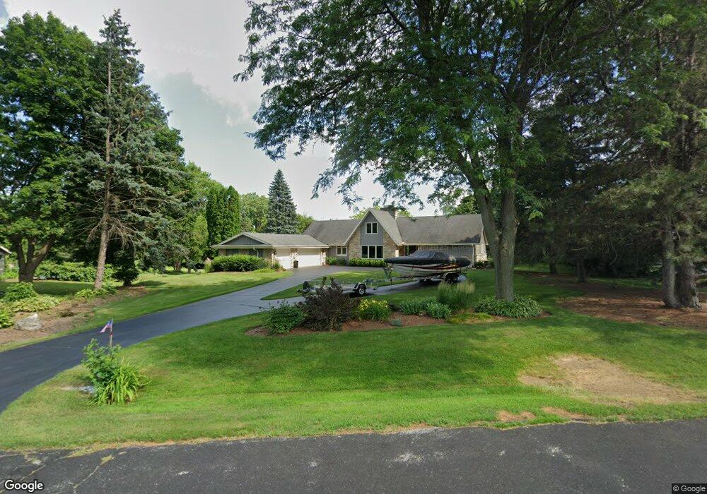 W262N5806 Mount Du Lac Dr, Sussex, WI 53089 - photo 1