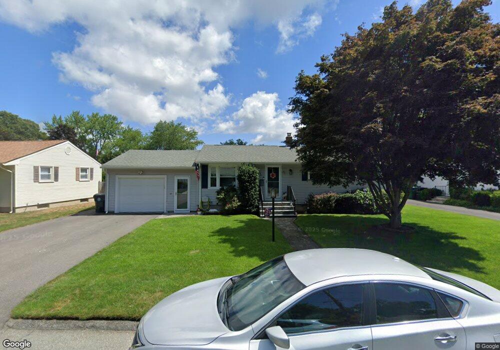196 Burbank Dr, Warwick, RI 02886 - photo 1