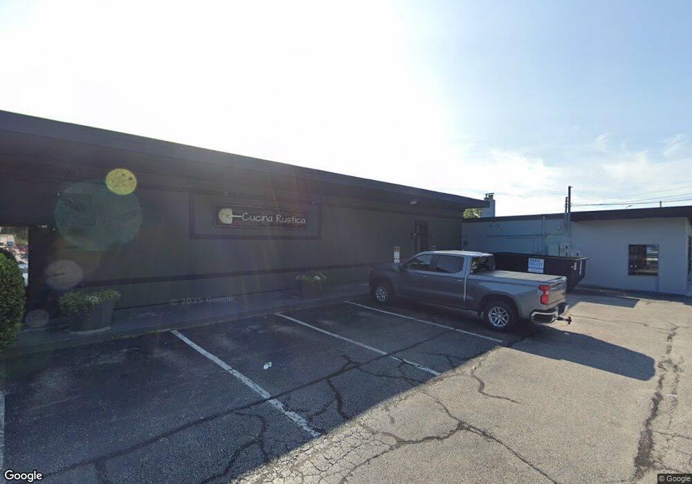 555 Atwood Ave, Cranston, RI 02920 - photo 1