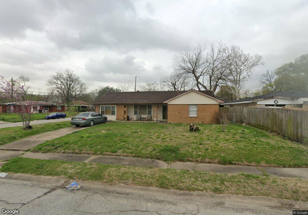 303 Glenburnie Dr, Houston, TX 77022 - photo 1