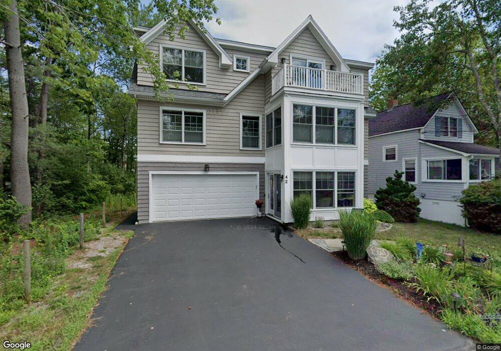 42 Winona Ave, Old Orchard Beach, ME 04064 - photo 1