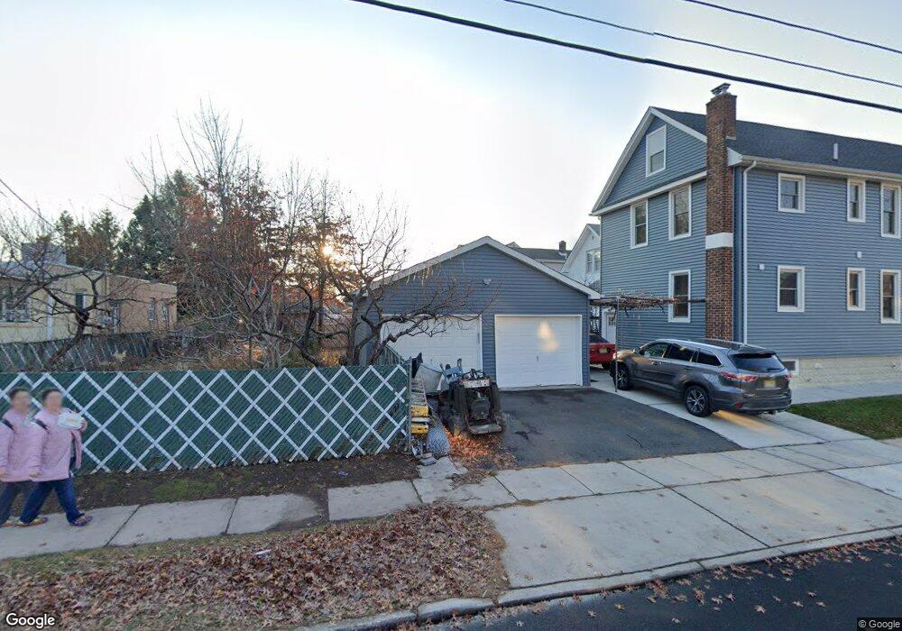 109 W Henry St, Linden, NJ 07036 - photo 1