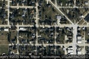 225 W 4th St, Readlyn, IA 50668