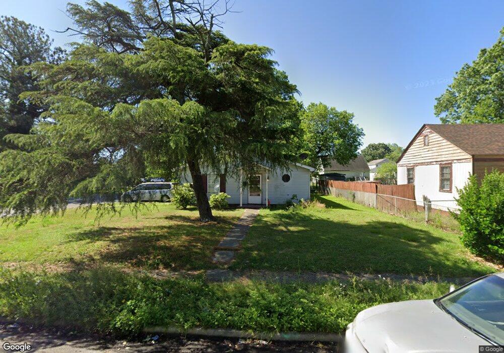 1003 Centre Ave, Portsmouth, VA 23704 - photo 1