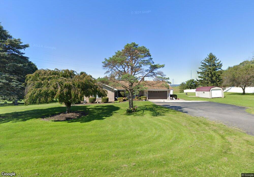 1503 Pen Argyl Rd, Pen Argyl, PA 18072 - photo 1