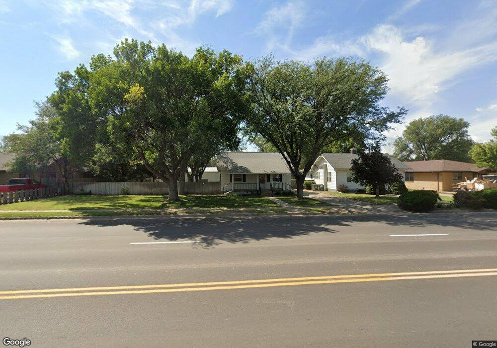 917 S Main St, Hugoton, KS 67951 - photo 1