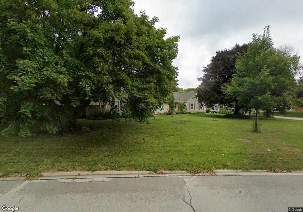 1123 Chillem Dr, Batavia, IL 60510 - photo 1