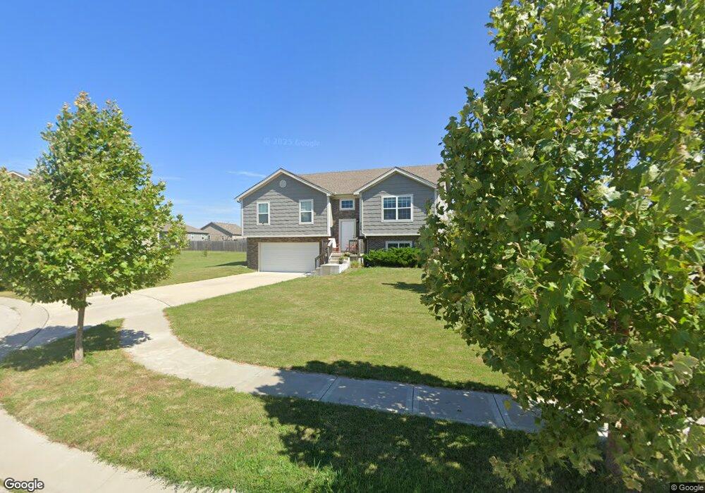 726 S Cherry St, Gardner, KS 66030 - photo 1