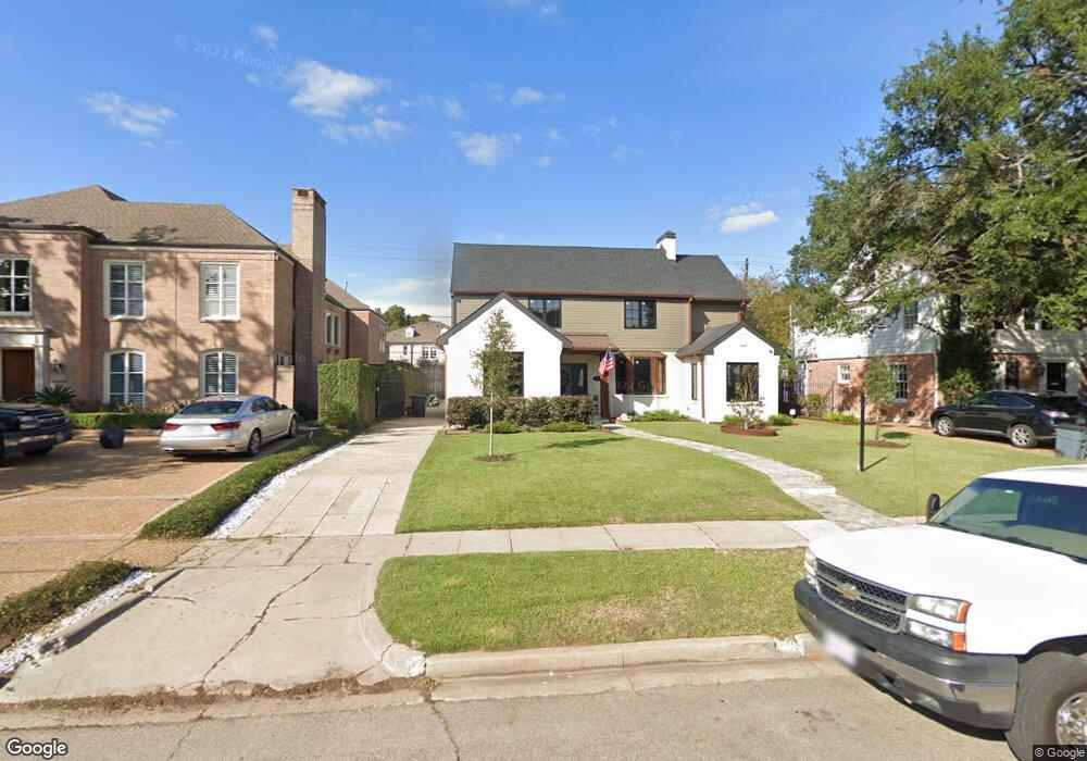 2424 Pelham Dr, Houston, TX 77019 - photo 1
