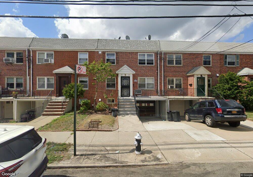 3118 71st St, East Elmhurst, NY 11370 - photo 1