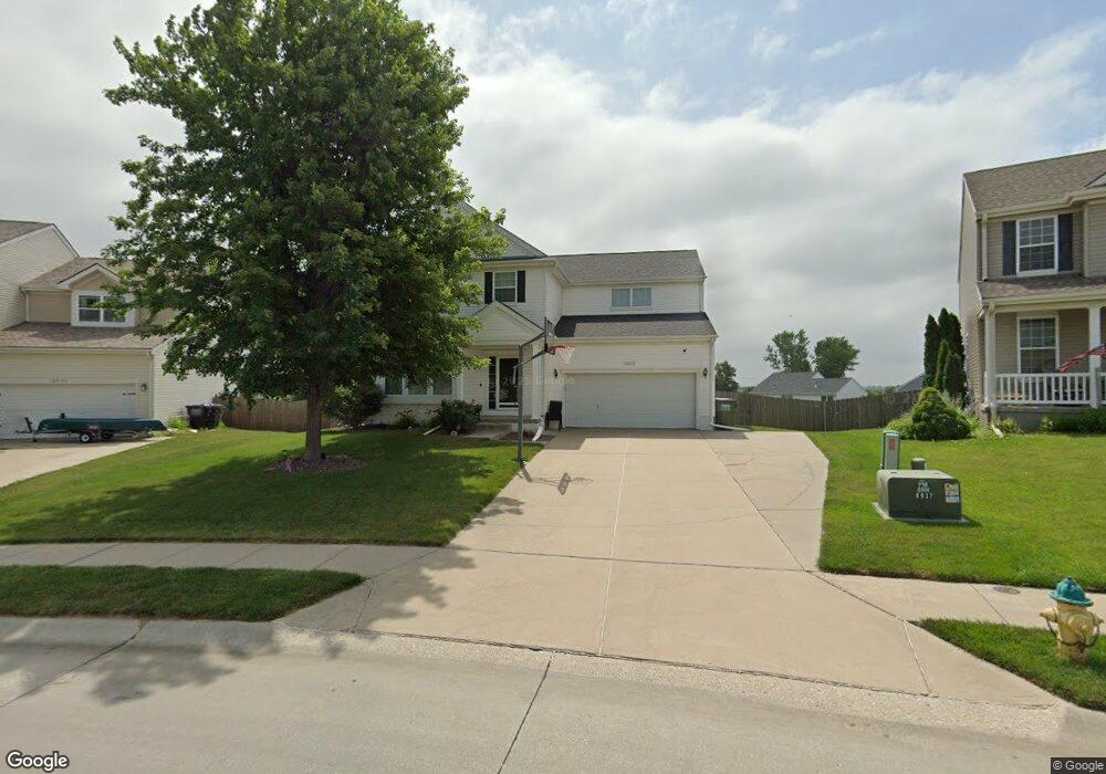 2213 S River Rock Dr, Papillion, NE 68046 - photo 1
