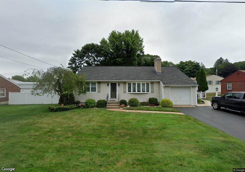 34 Cass Ave, Wallingford, CT 06492 - photo 1