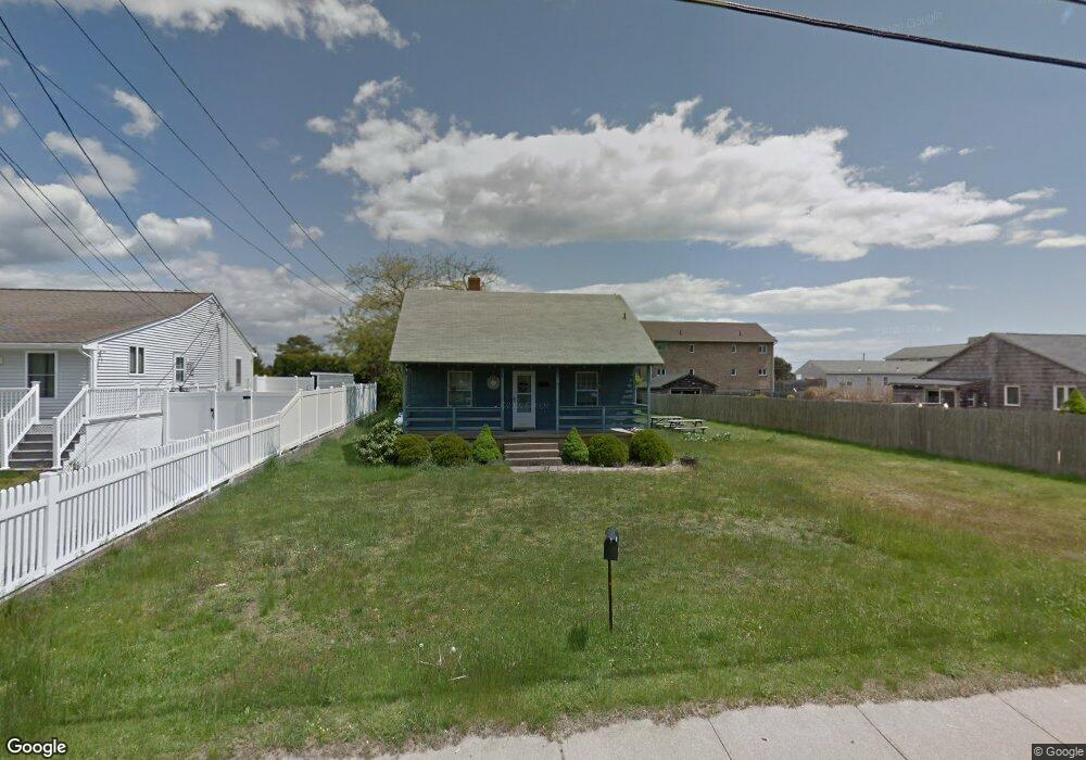 49 Winnapaug Rd, Westerly, RI 02891 - photo 1