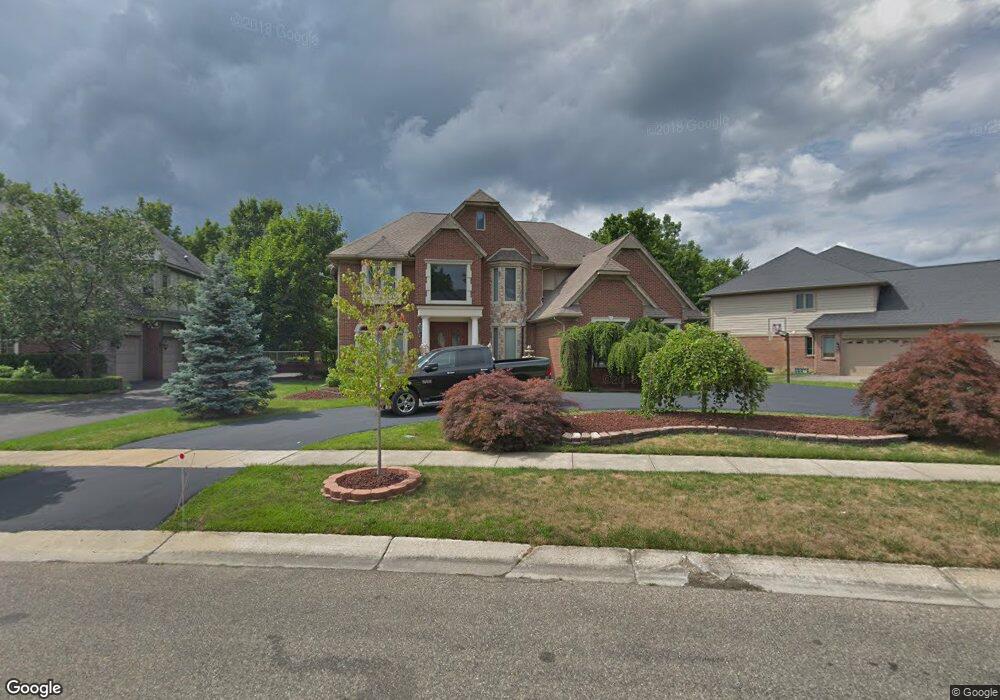 7276 Carlyle Crossing, West Bloomfield, MI 48322 - photo 1