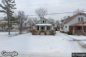 752 Edmund St, Flint, MI 48505