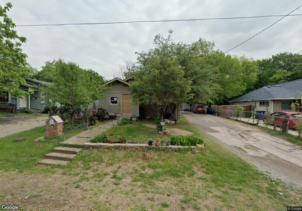 1304 N Sherman St, Ennis, TX 75119 - photo 1